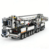 LTM Crane 11200 Large Dynamic Precision Engineering Crane Building Blocks - 7706 PCS