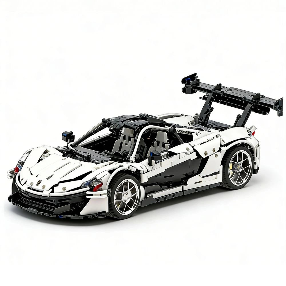 1:8 White P1-GTR Dynamic Sports Car Building Blocks - 3222 PCS