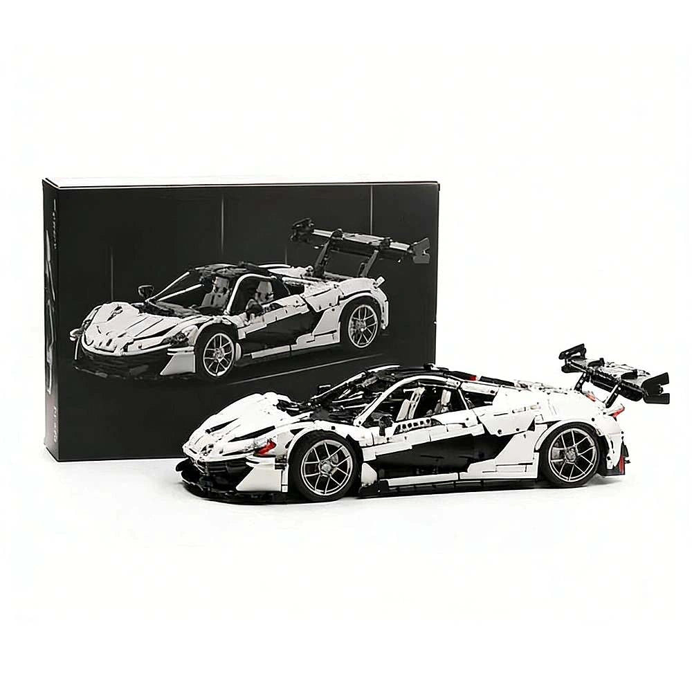 1:8 White P1-GTR Dynamic Supercar Building Blocks - 3222 PCS